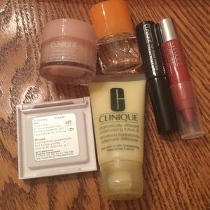 Clinique sample 7 piece set.
